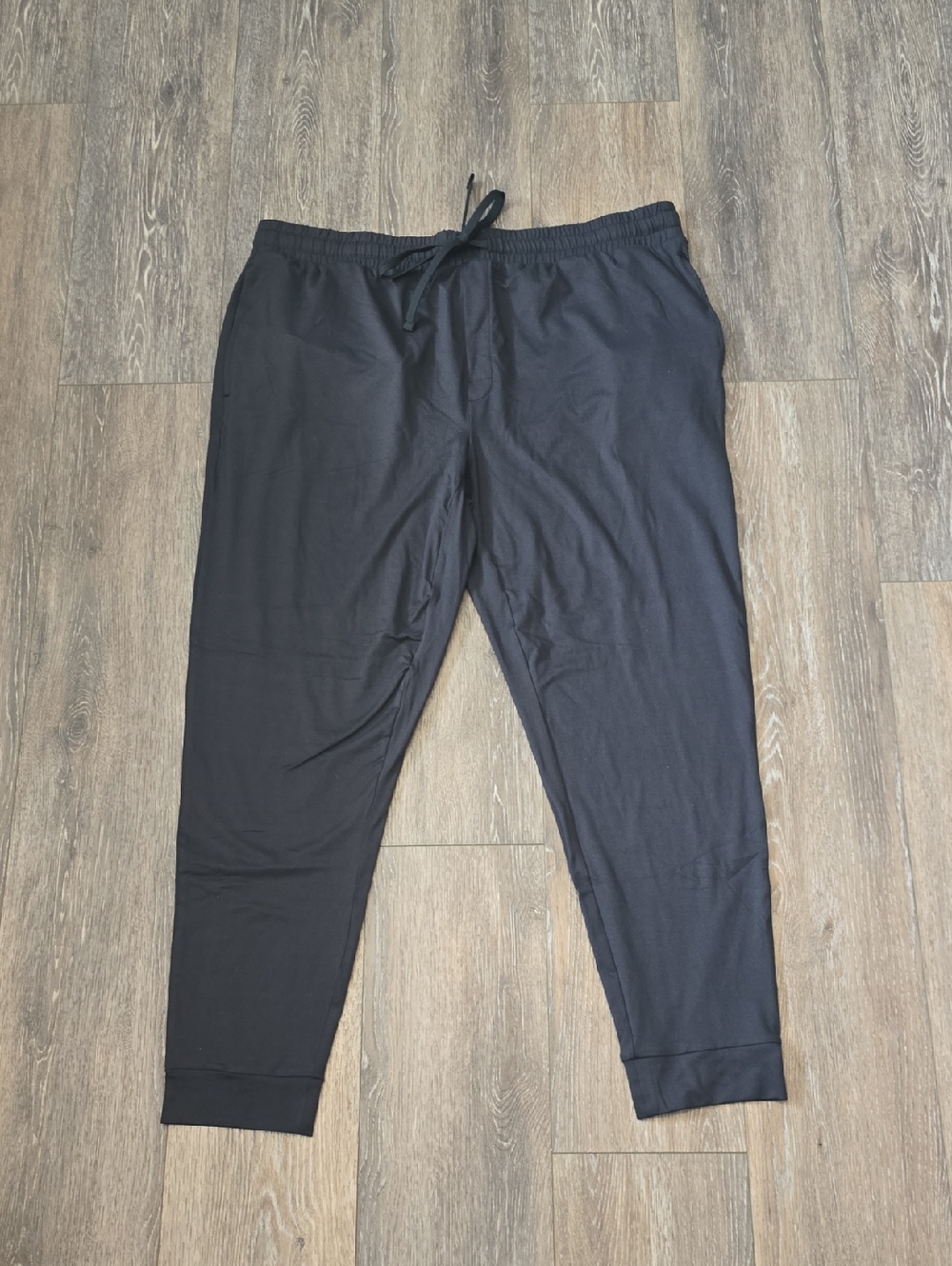 SKIMS Kim Kardashian Men's XL Outdoor Jersey Tapered Jogger Pants New w/ Tags!